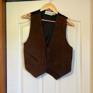 GUC Women’s leather western-style vest